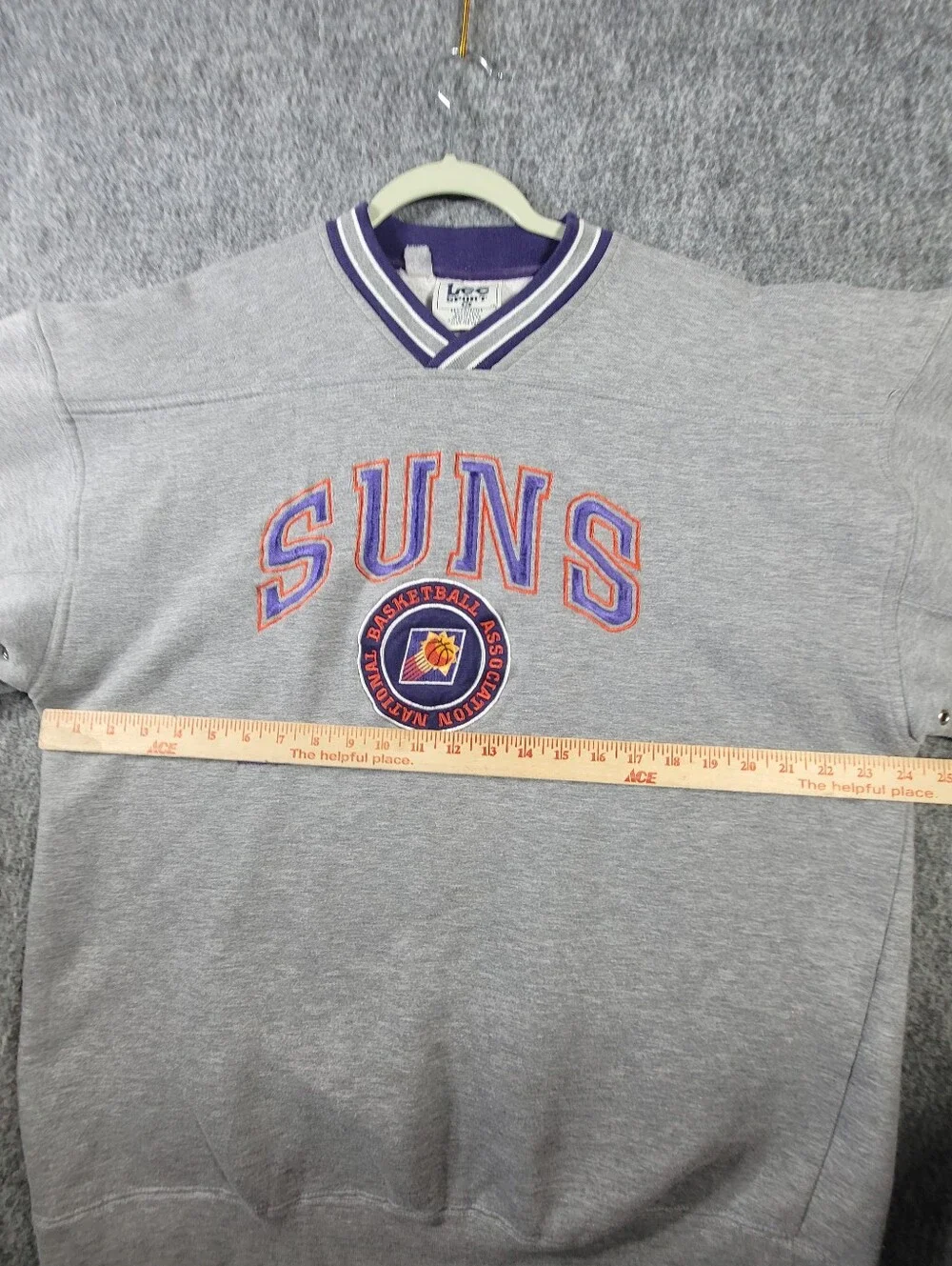 Vintage 90s Phoenix Suns Lee Sport Sweatshirt XL Grey Embroidered Crewneck NBA